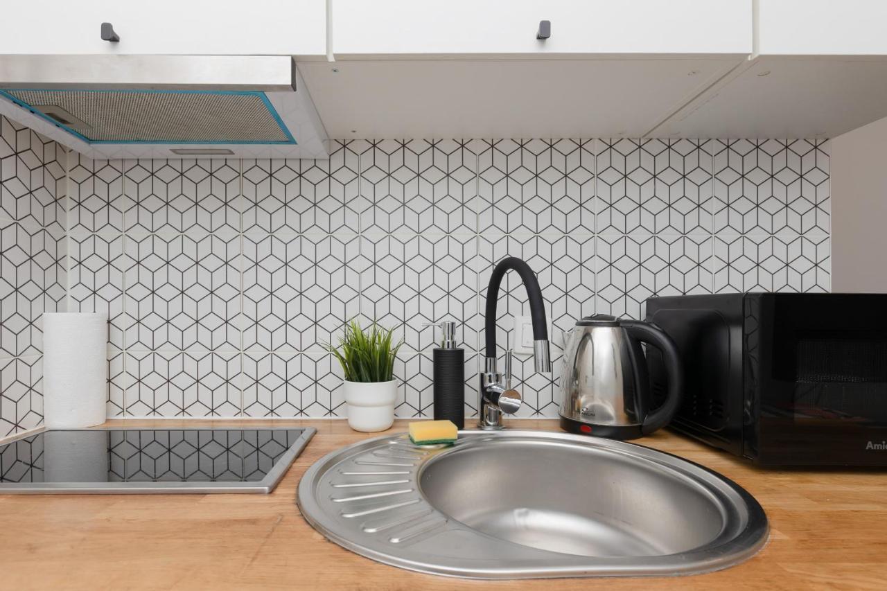 Micro Apartment Near Fort Mokotow By Noclegi Renters Warszawa Eksteriør billede