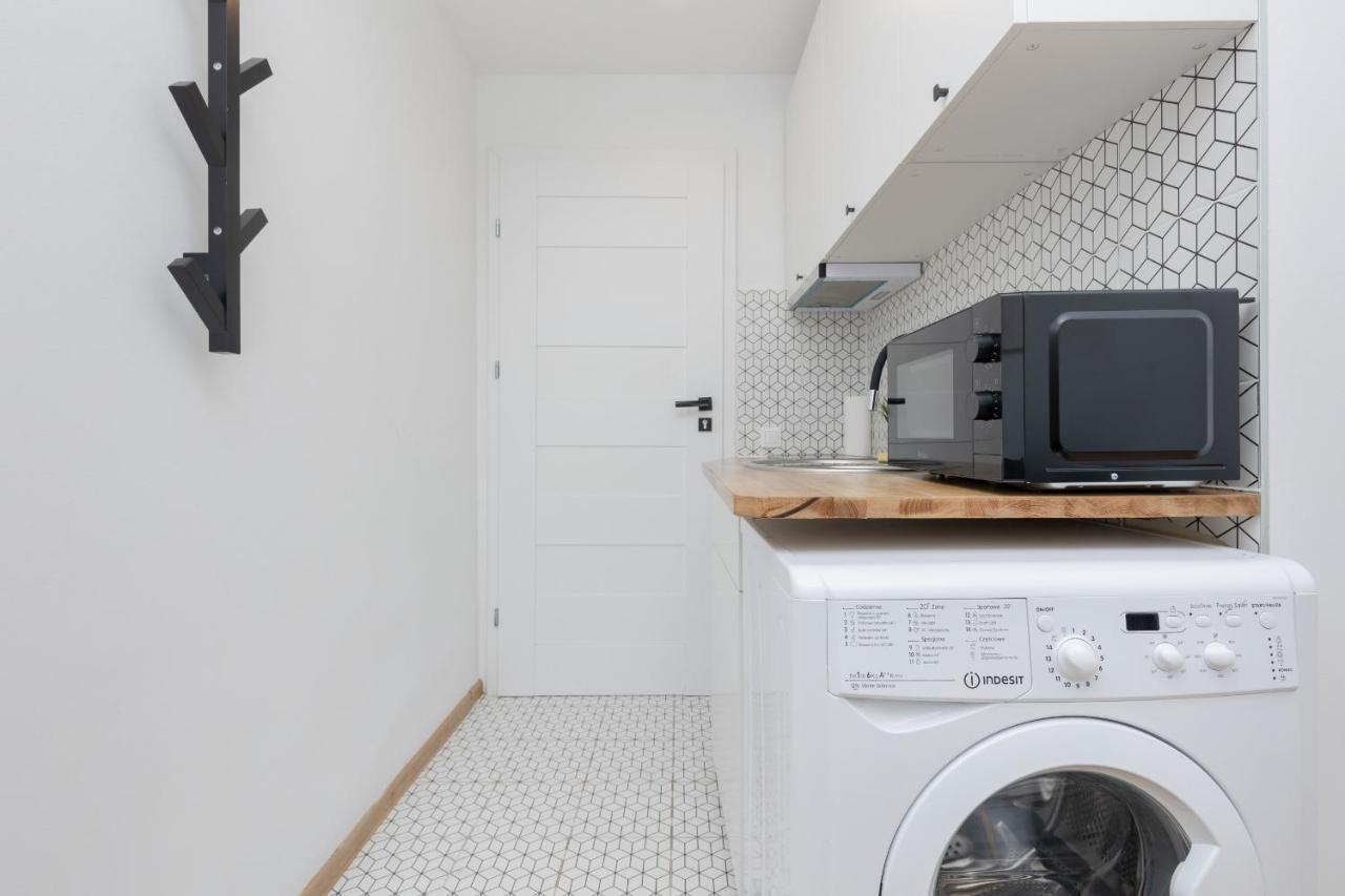 Micro Apartment Near Fort Mokotow By Noclegi Renters Warszawa Eksteriør billede